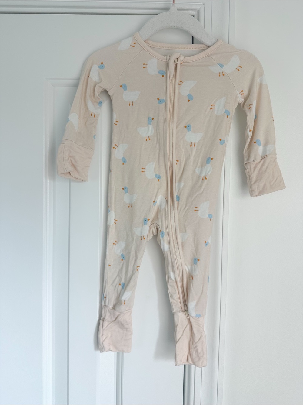 Little One Shop duck sleeper 0-3m EUC